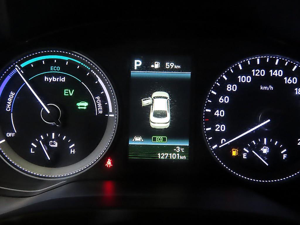 HYUNDAI Grandeur - Vista 9