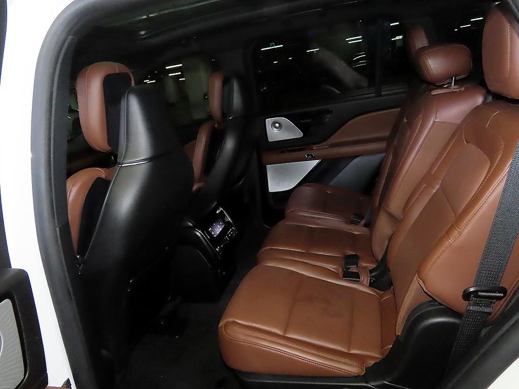 Lincoln Aviator - Vista 7