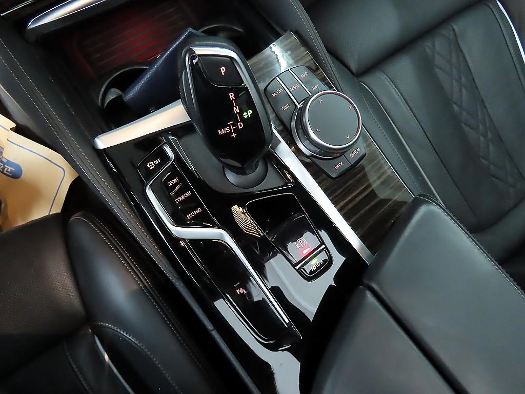 BMW 5 Series - Vista 10