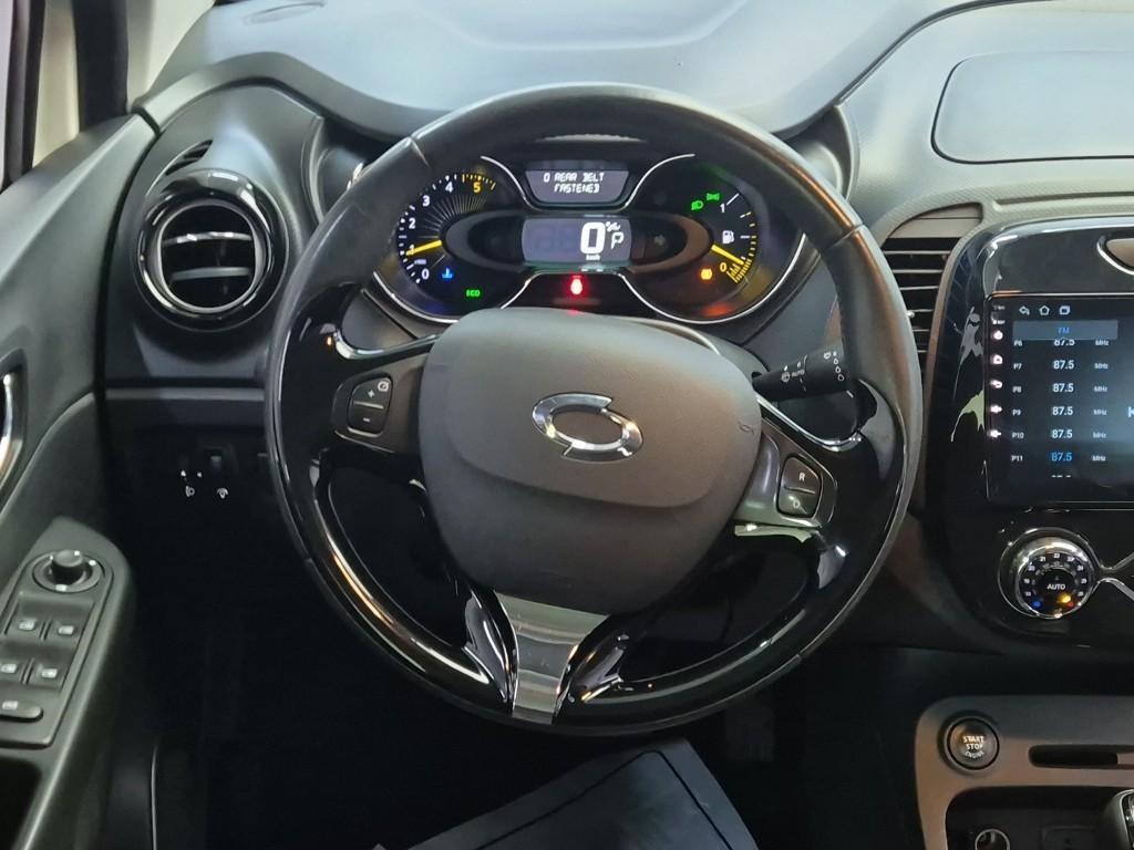 SAMSUNG QM3 - Vista 9