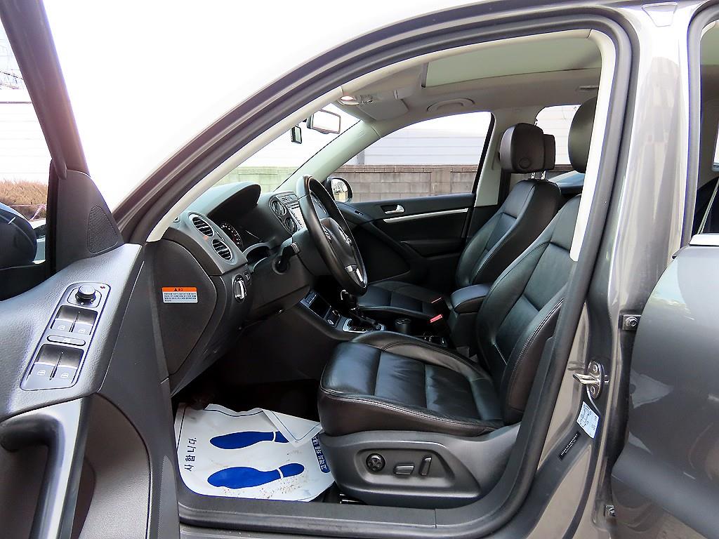 Volkswagen Tiguan - Vista 5