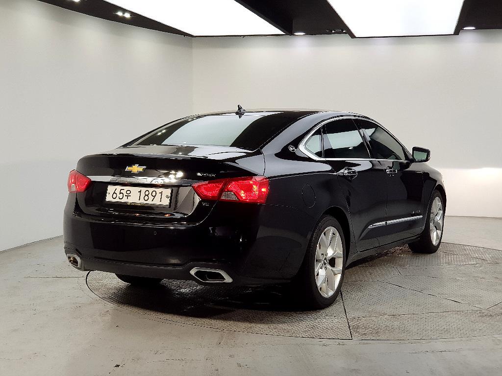 Chevrolet Impala - Vista 4