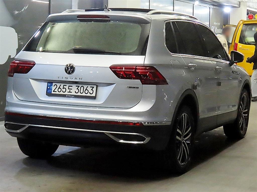 Volkswagen Tiguan - Vista 4