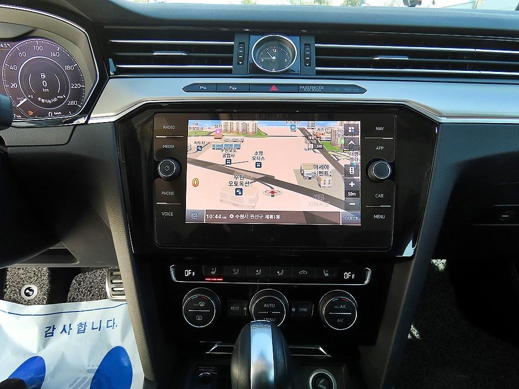 Volkswagen Arteon - Vista 12