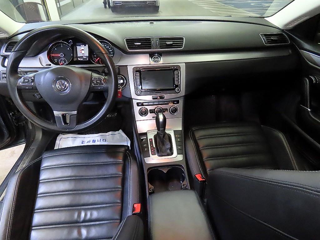 Volkswagen CC - Vista 10