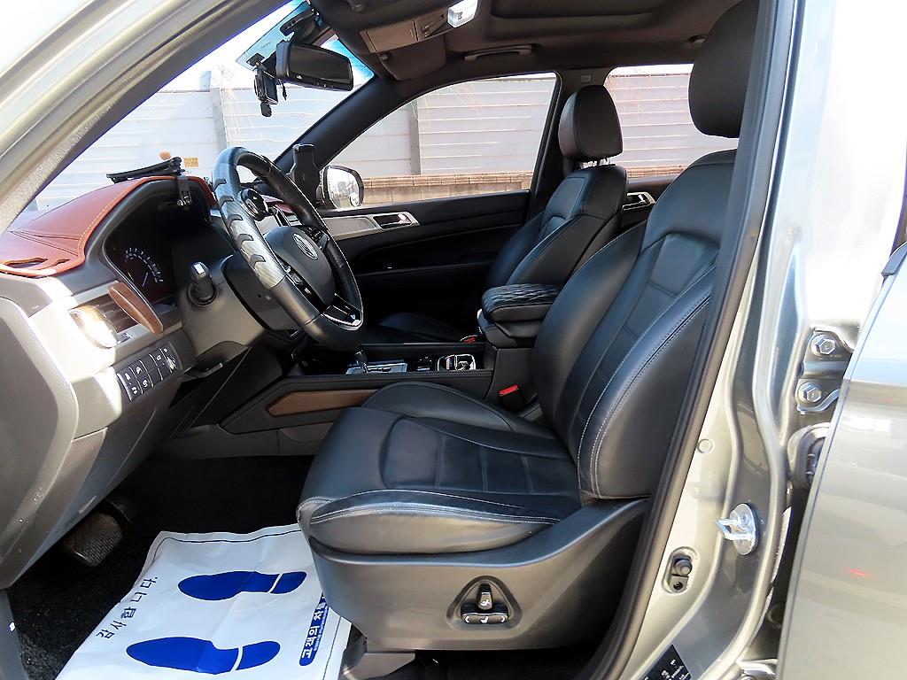 Ssangyong Rexton - Vista 5