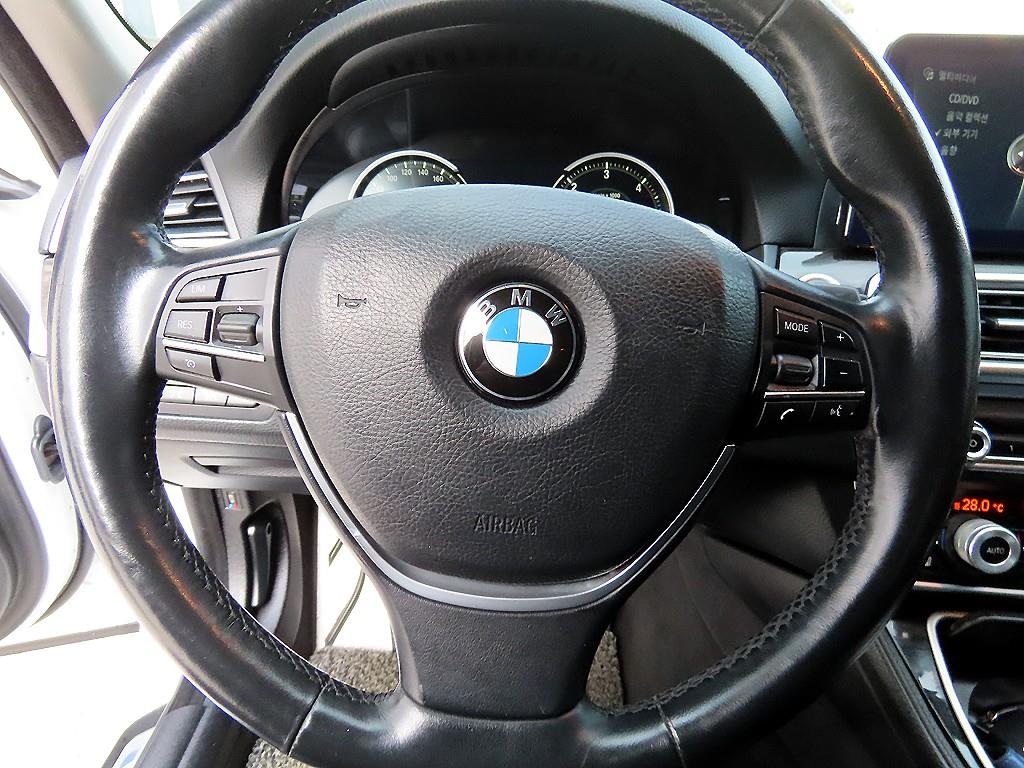 BMW 5 Series - Vista 8