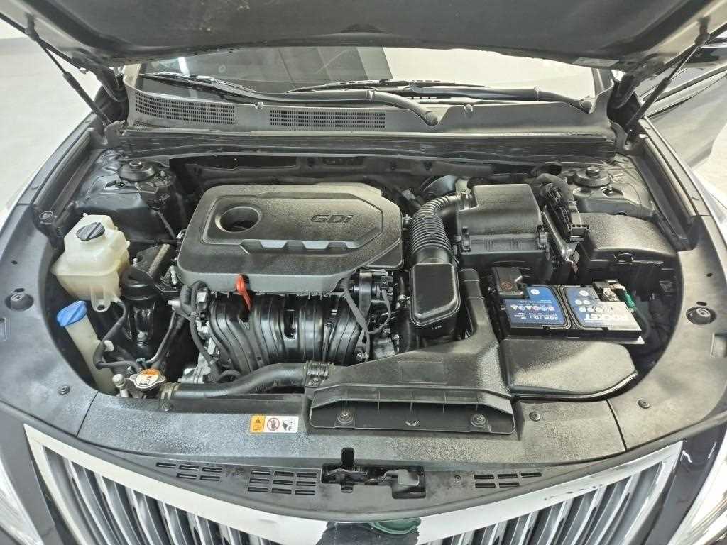 HYUNDAI Grandeur - Vista 5