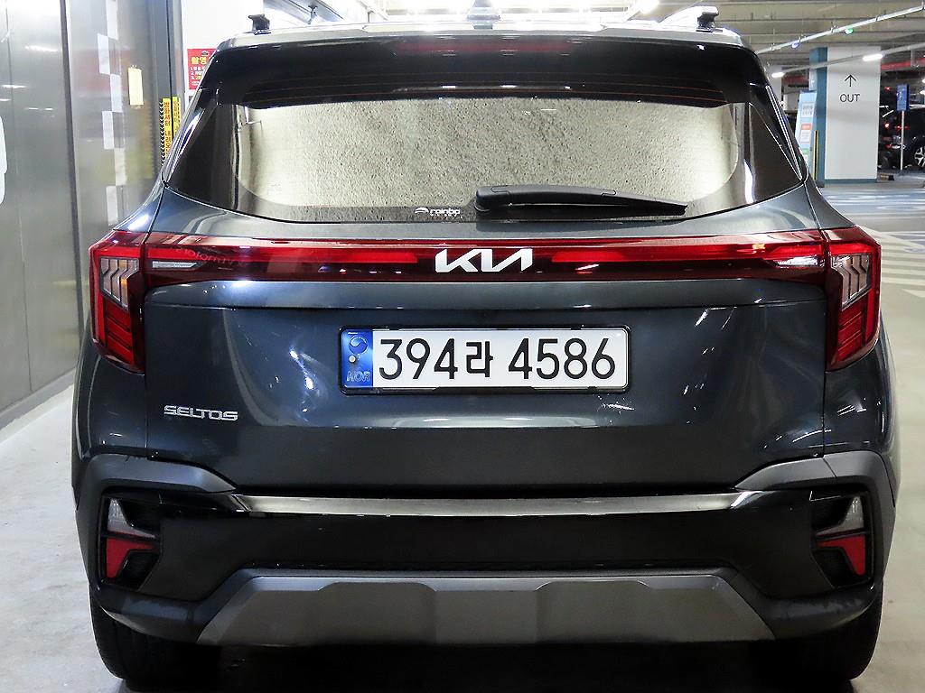 KIA Seltos - Vista 5