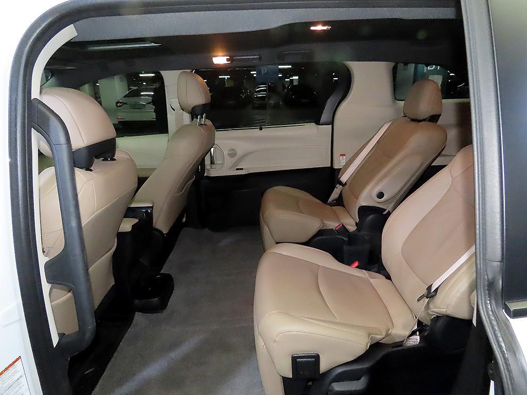 Toyota Siena - Vista 7