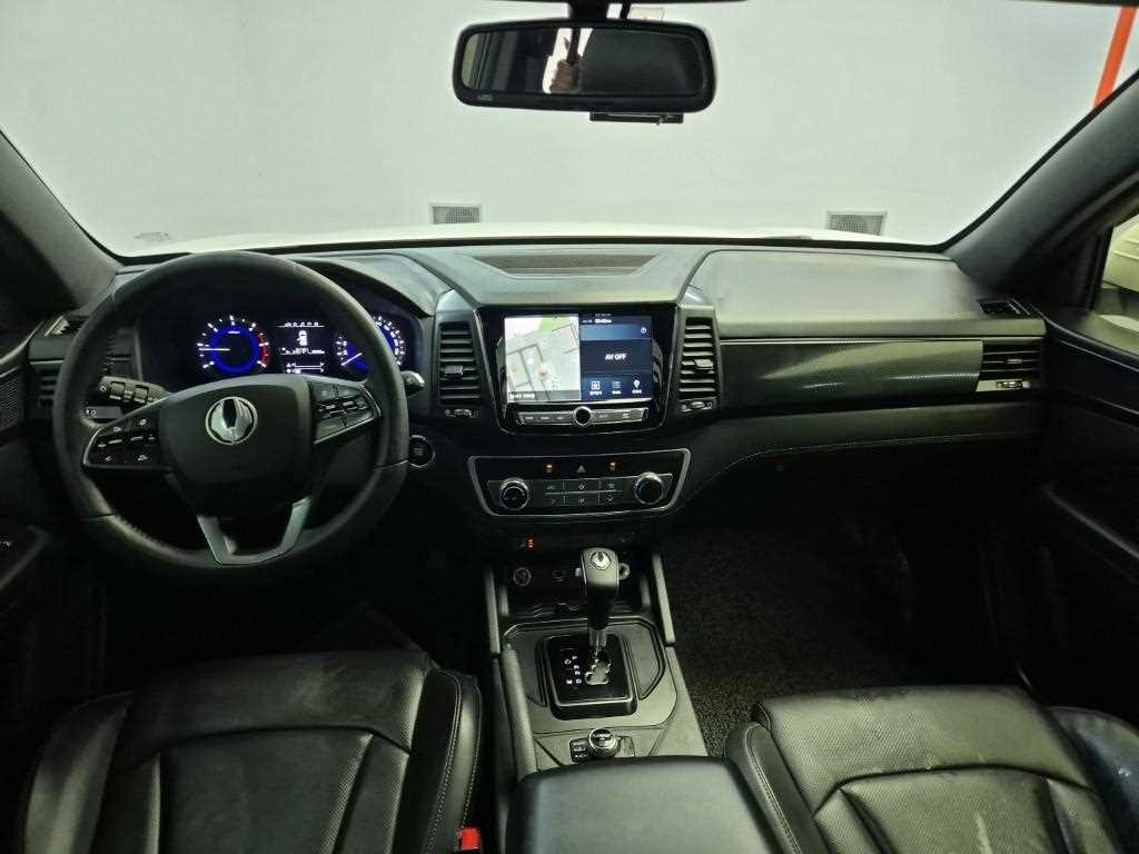 Ssangyong Rexton - Vista 7