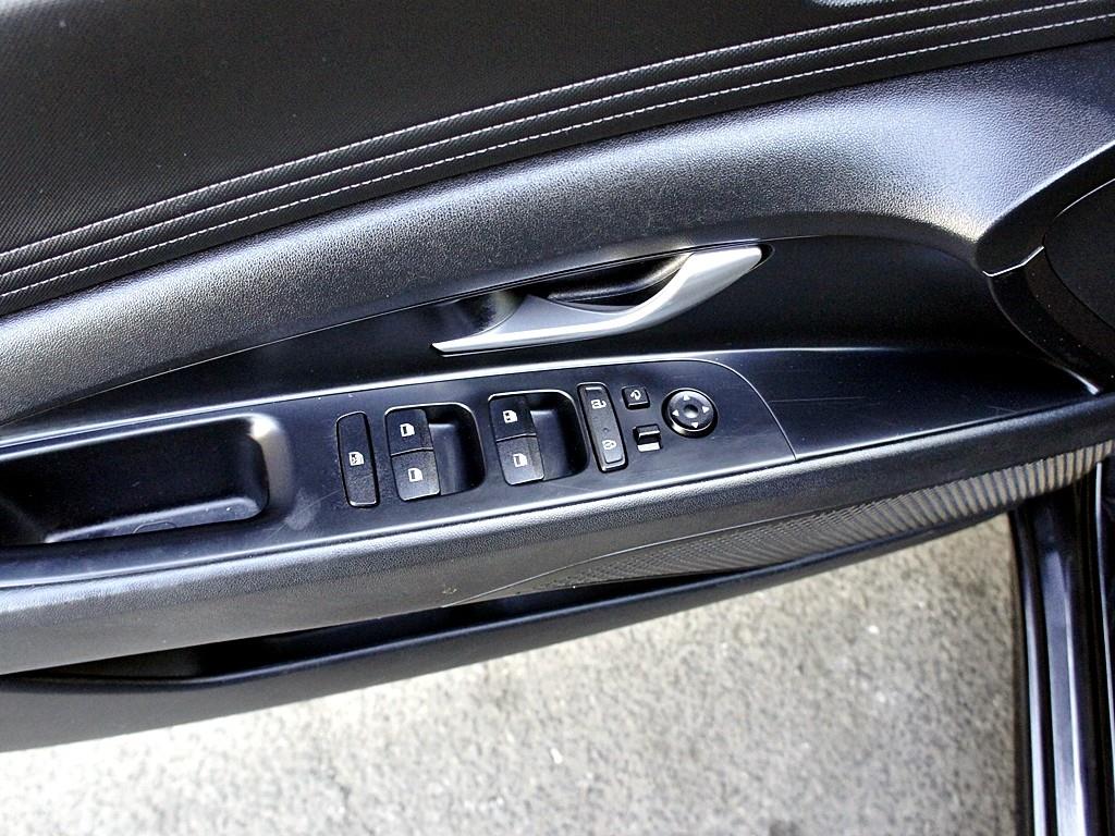 HYUNDAI Avante 2021 Negro - Importación desde Corea - HF Imports Iquique - Foto 13