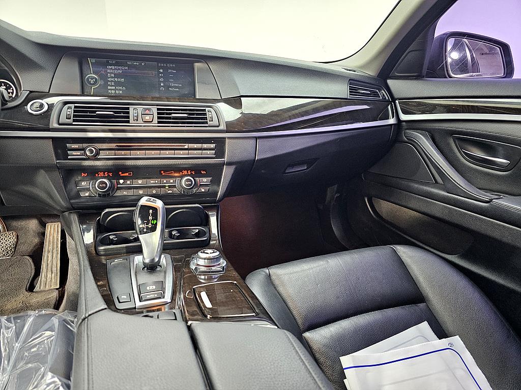 BMW 5 Series - Vista 10