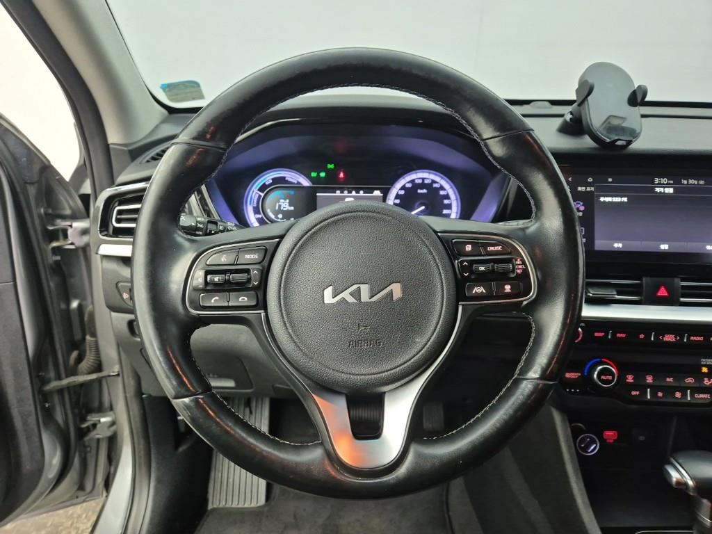 KIA Niro - Vista 9