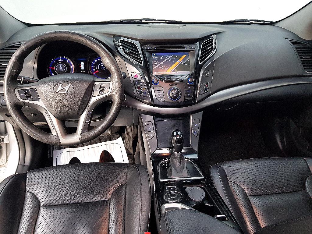HYUNDAI i40 - Vista 5