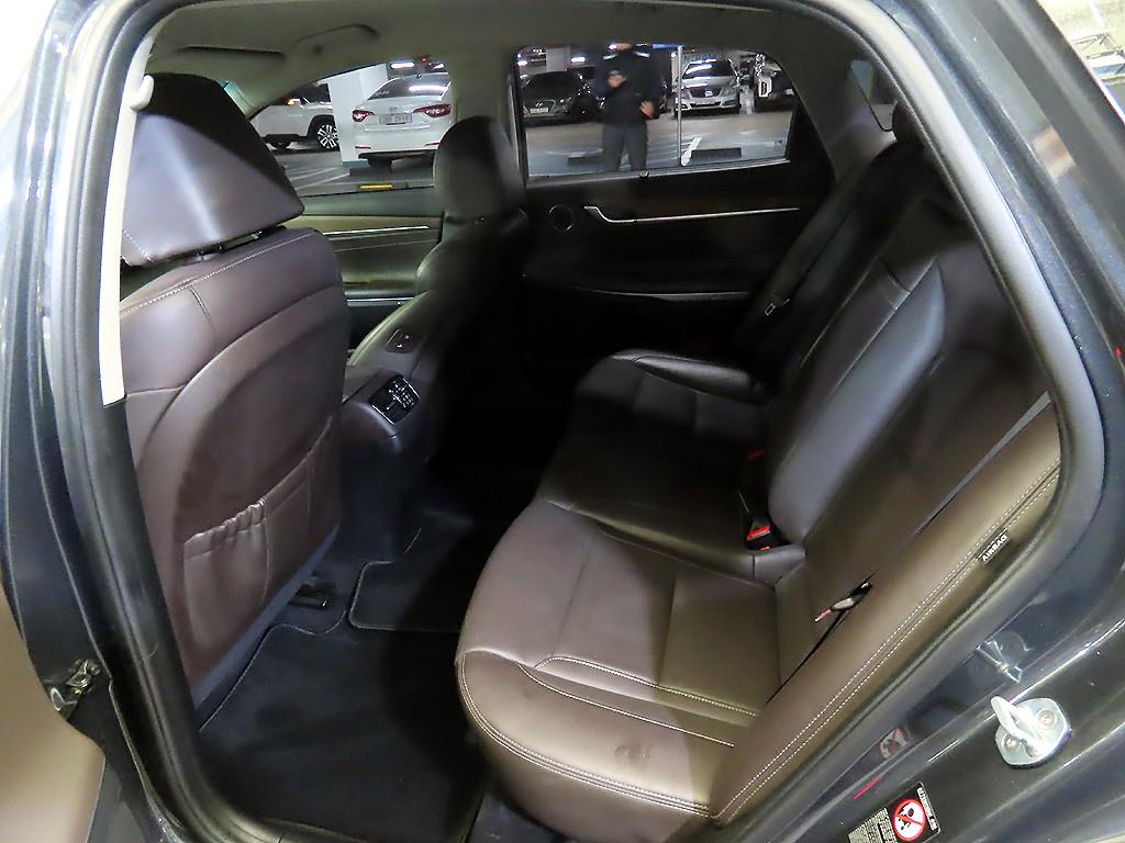 HYUNDAI Grandeur - Vista 7