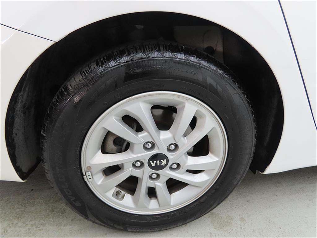 KIA K3 2019 Blanco - Importación desde Corea - HF Imports Iquique - Foto 20