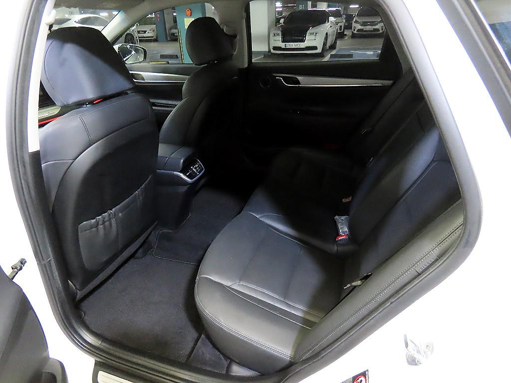 HYUNDAI Grandeur - Vista 7