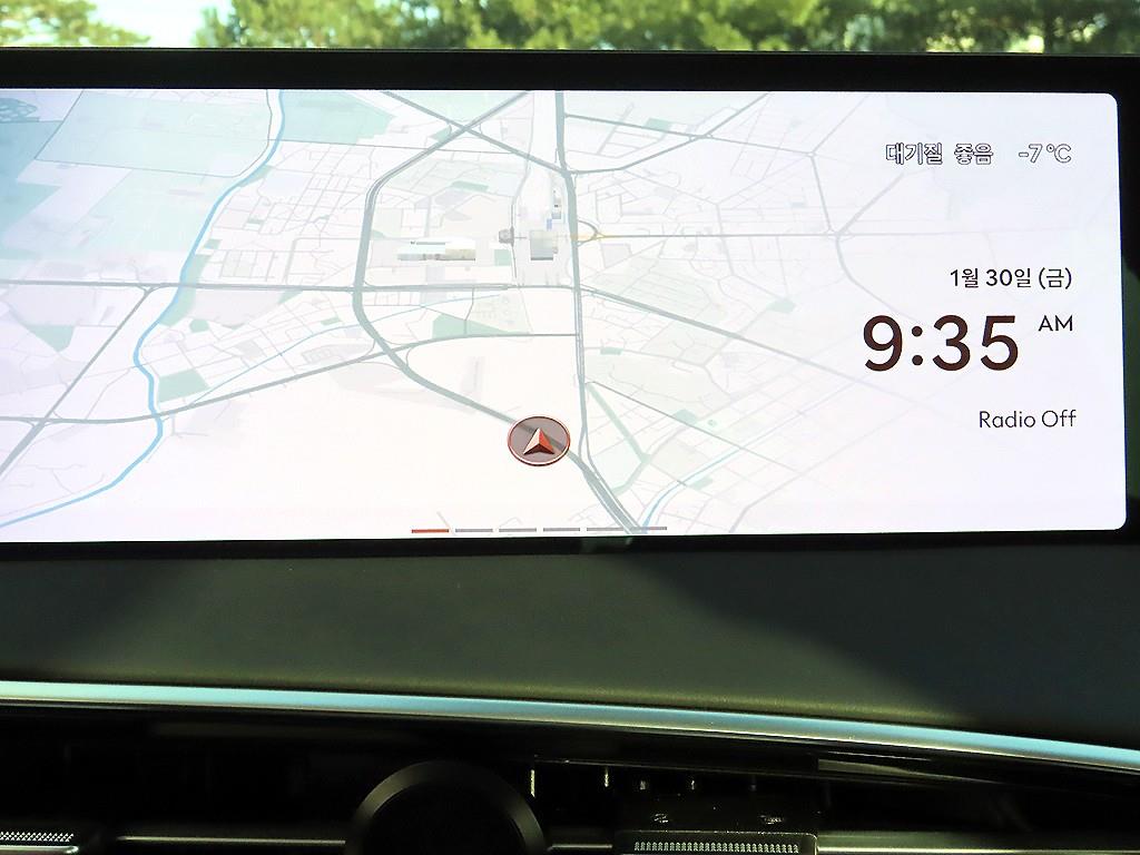 Genesis GV70 2025 Negro - Importación desde Corea - HF Imports Iquique - Foto 13