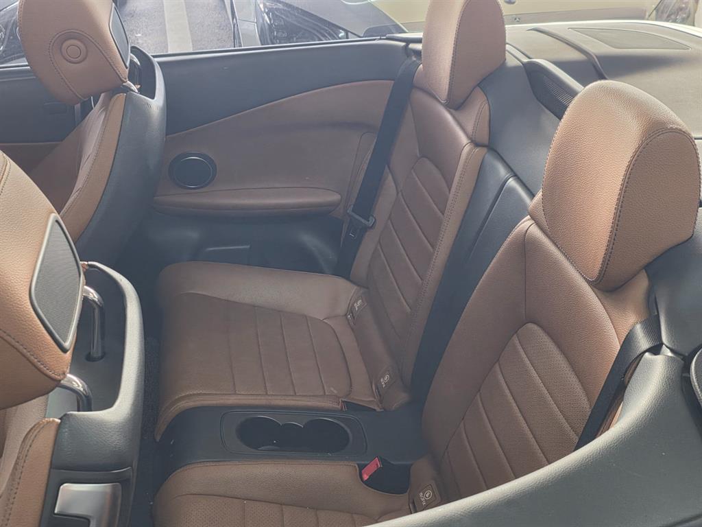 Mercedes Benz C Class - Vista 9