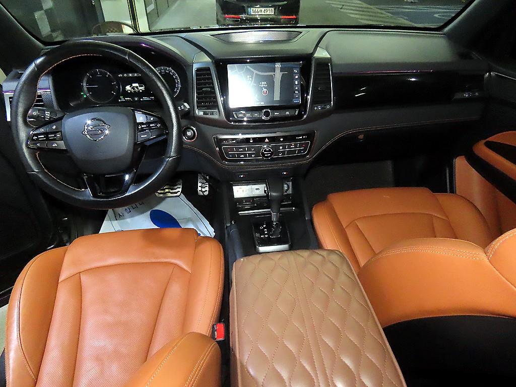 Ssangyong Rexton - Vista 10