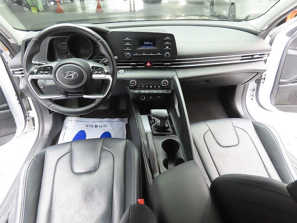 HYUNDAI Avante 2022 Blanco - Importación desde Corea - HF Imports Iquique - Foto 13