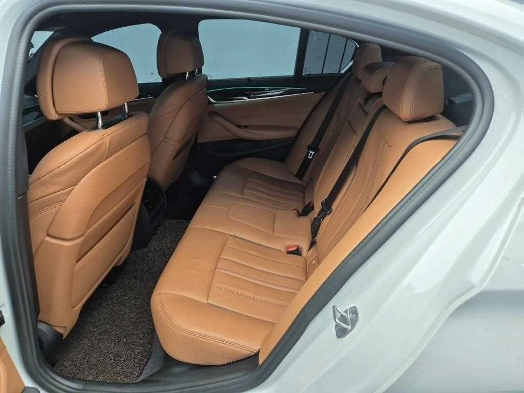 BMW 5 Series - Vista 12