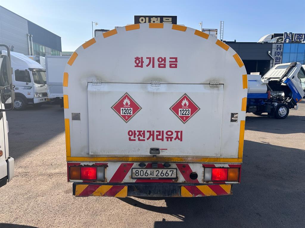 medium and large cargo Rory - Vista 5