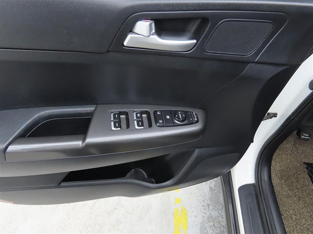 KIA Sportage - Vista 12