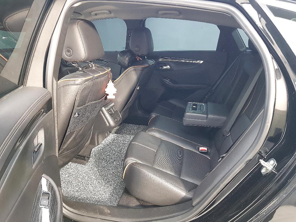 Chevrolet Impala - Vista 8