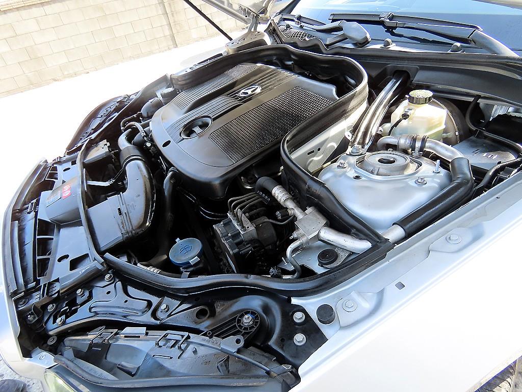 Mercedes Benz E class 2014 Plateado - Importación desde Corea - HF Imports Iquique - Foto 19