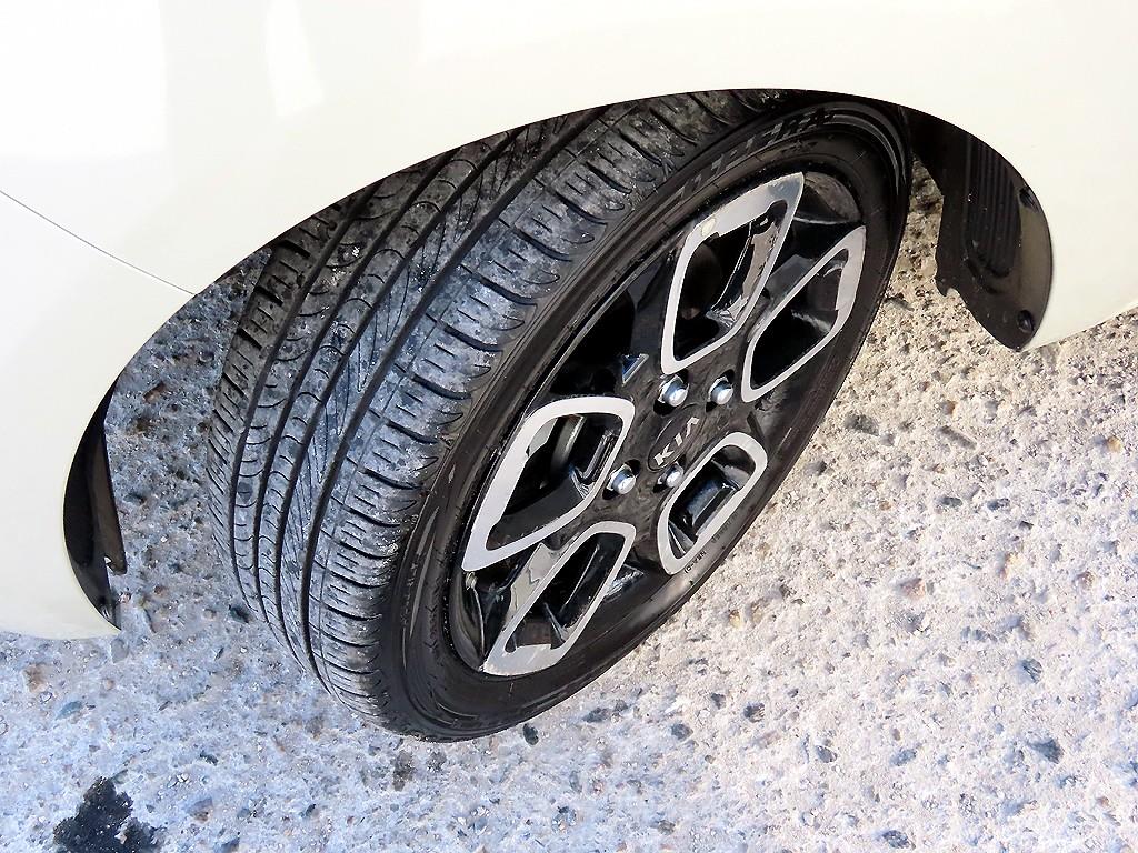 KIA Ray 2018 the color of pearl - Importación desde Corea - HF Imports Iquique - Foto 20