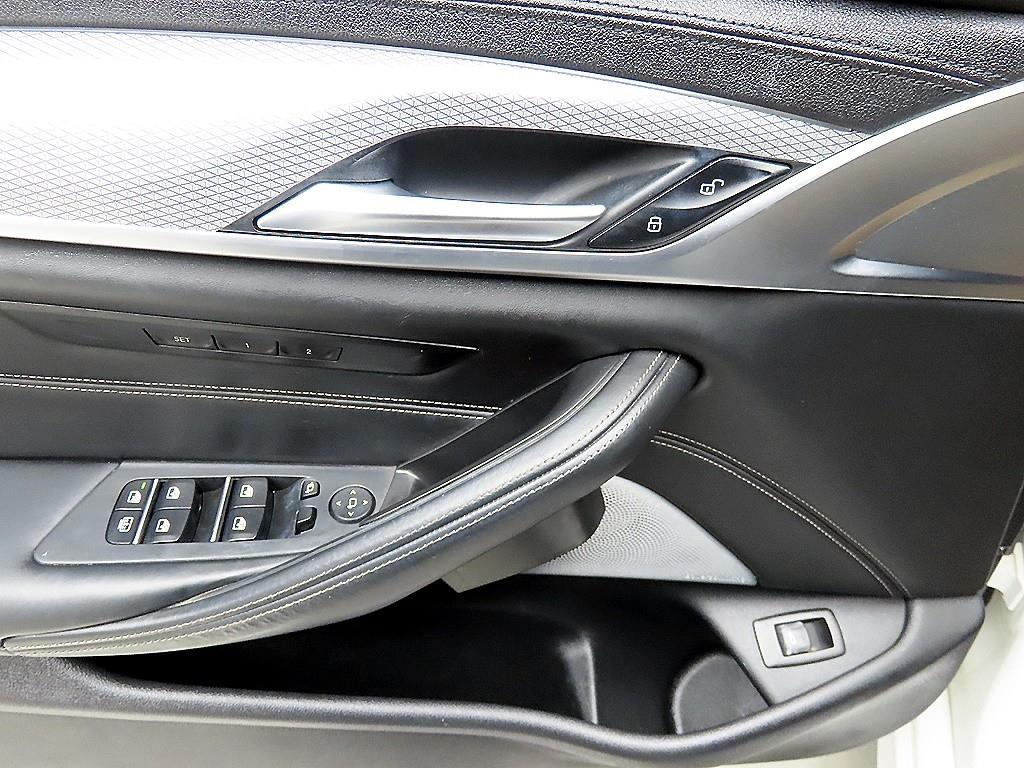 BMW 5 Series - Vista 11