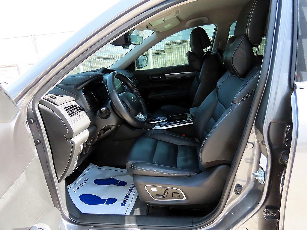 SAMSUNG QM6 - Vista 5