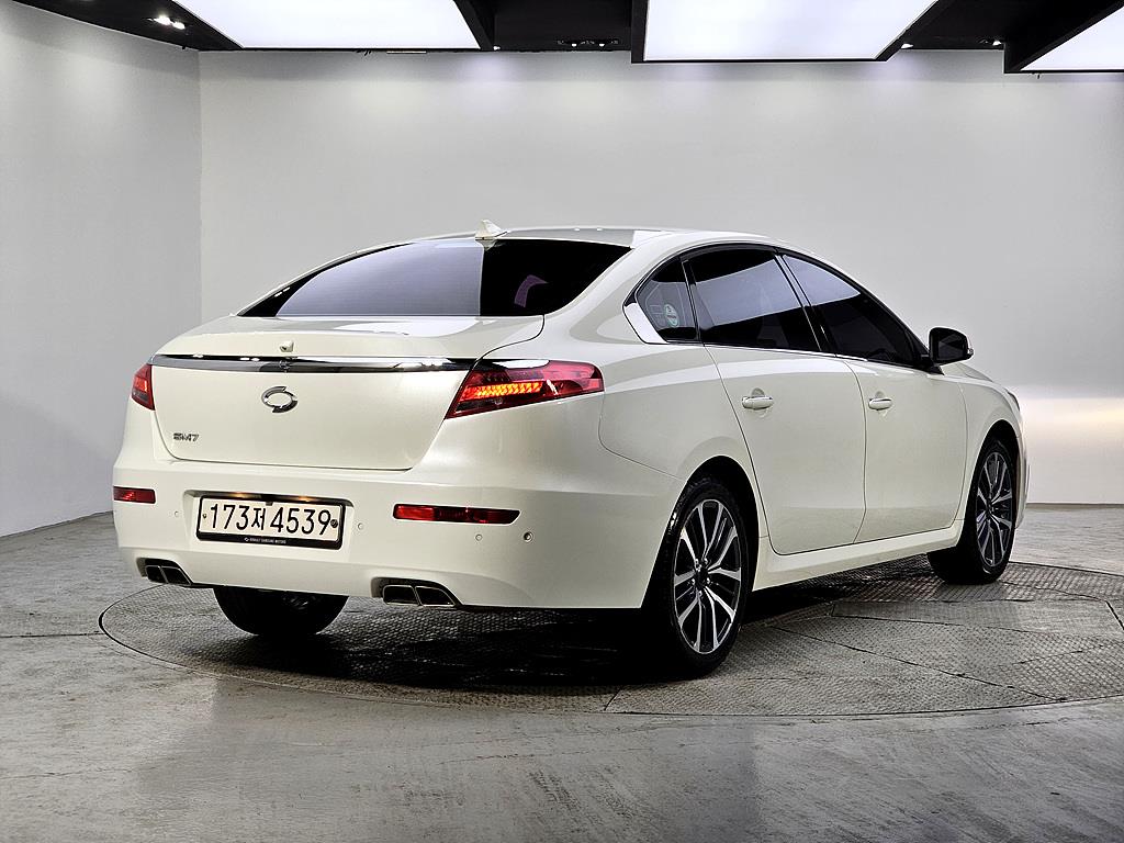 SAMSUNG SM7 - Vista 4