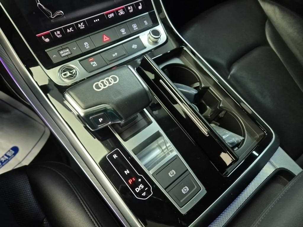 Audi Q7 - Vista 8