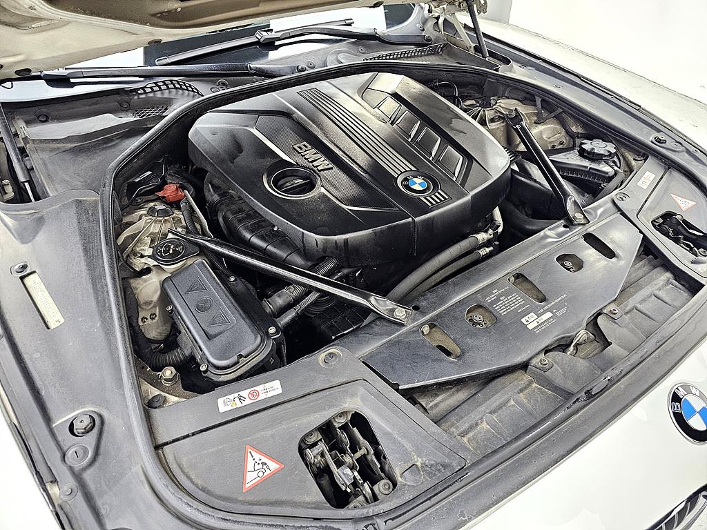 BMW 5 Series - Vista 6