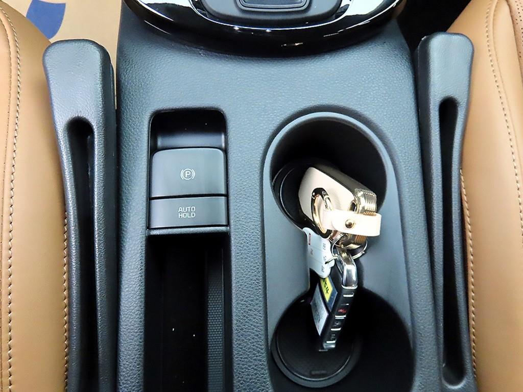 KIA Seltos - Vista 12