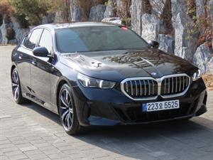 BMW 5 Series - Vista 4