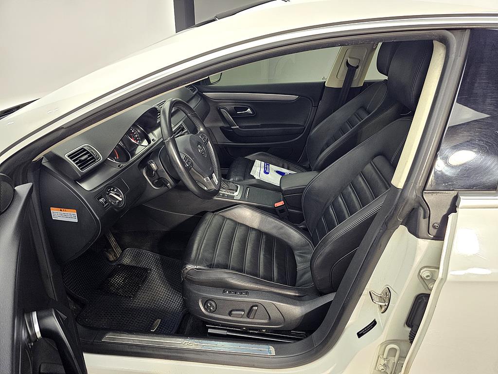 Volkswagen CC - Vista 8