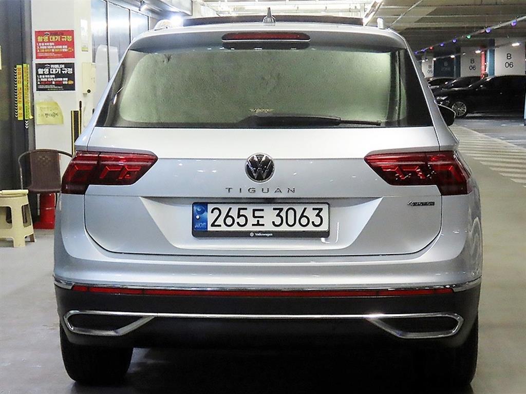 Volkswagen Tiguan - Vista 5