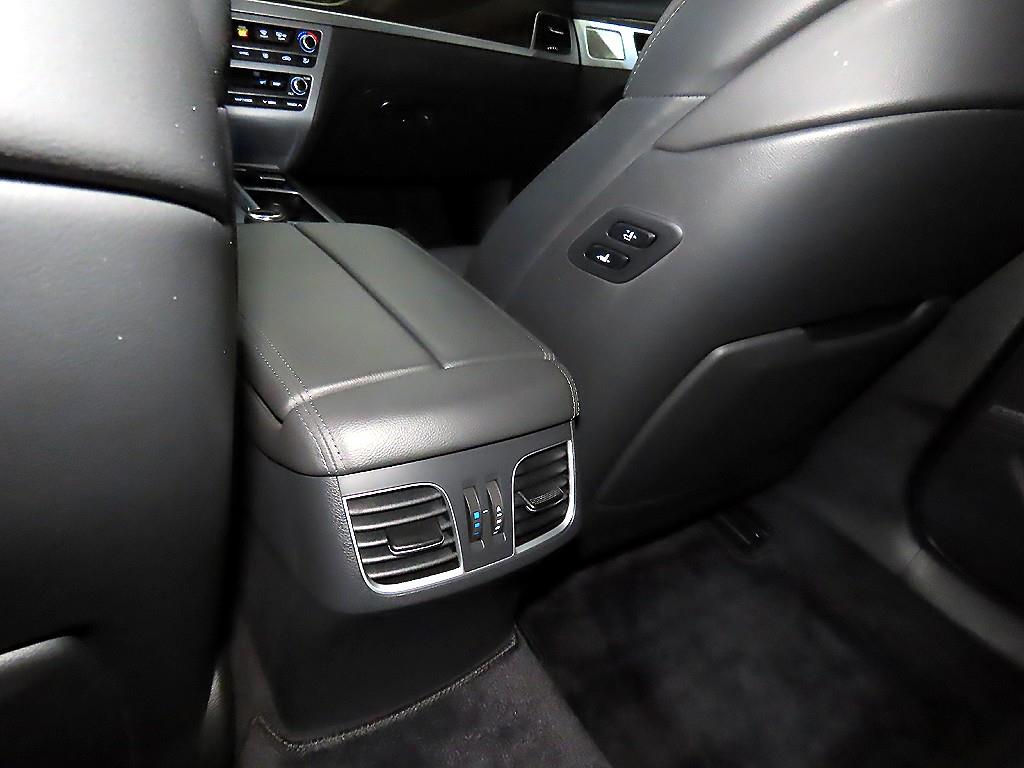 Genesis G80 2018 Negro - Importación desde Corea - HF Imports Iquique - Foto 14