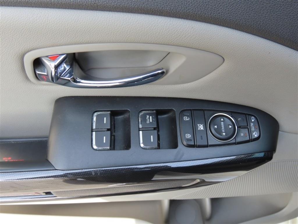 KIA Carnival 2016 Blanco - Importación desde Corea - HF Imports Iquique - Foto 12