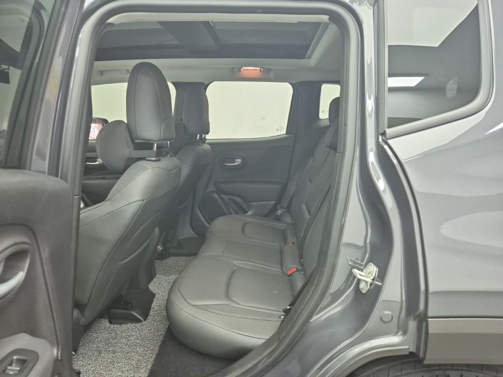 Jeep Renegade - Vista 12