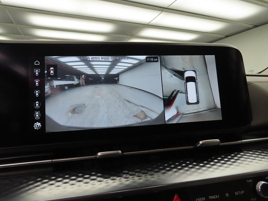 KIA Carnival - Vista 10