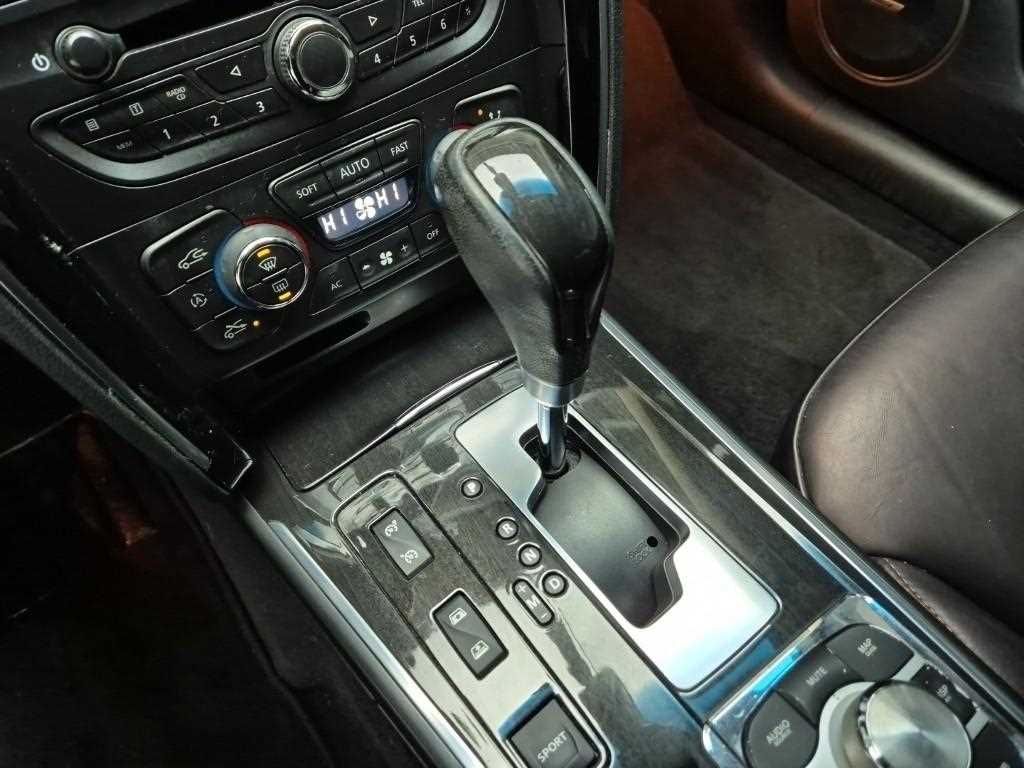 SAMSUNG SM7 - Vista 8