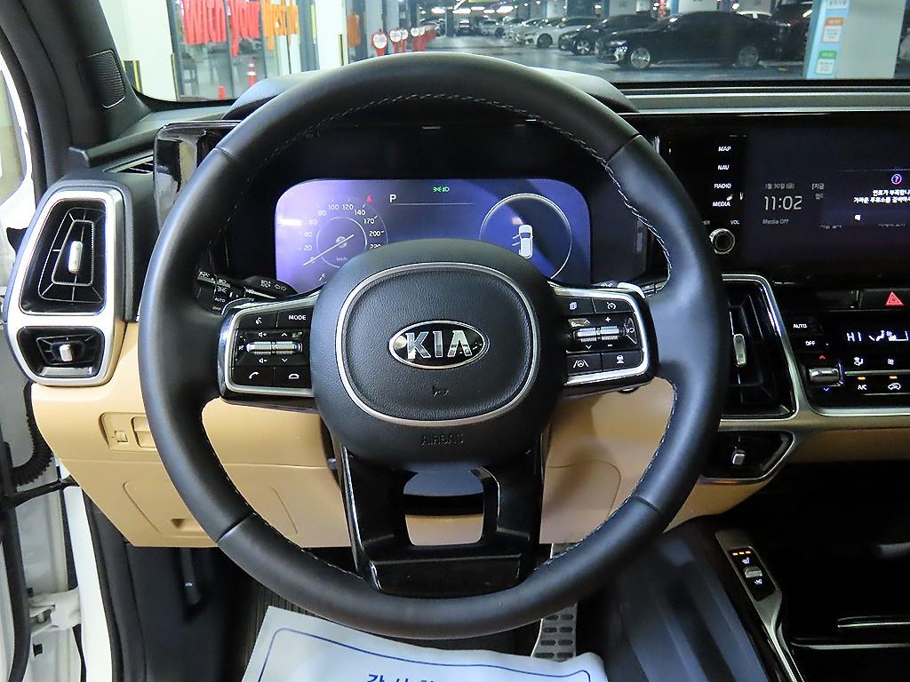 KIA Sorento - Vista 8