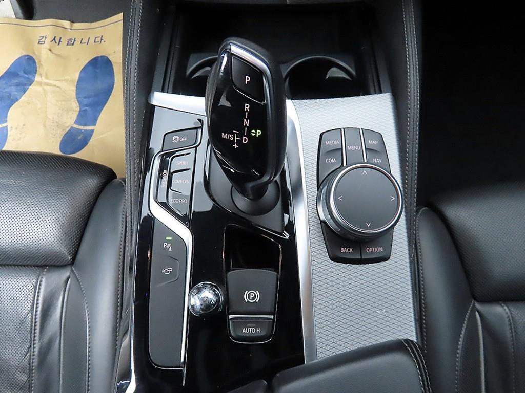 BMW 5 Series - Vista 10