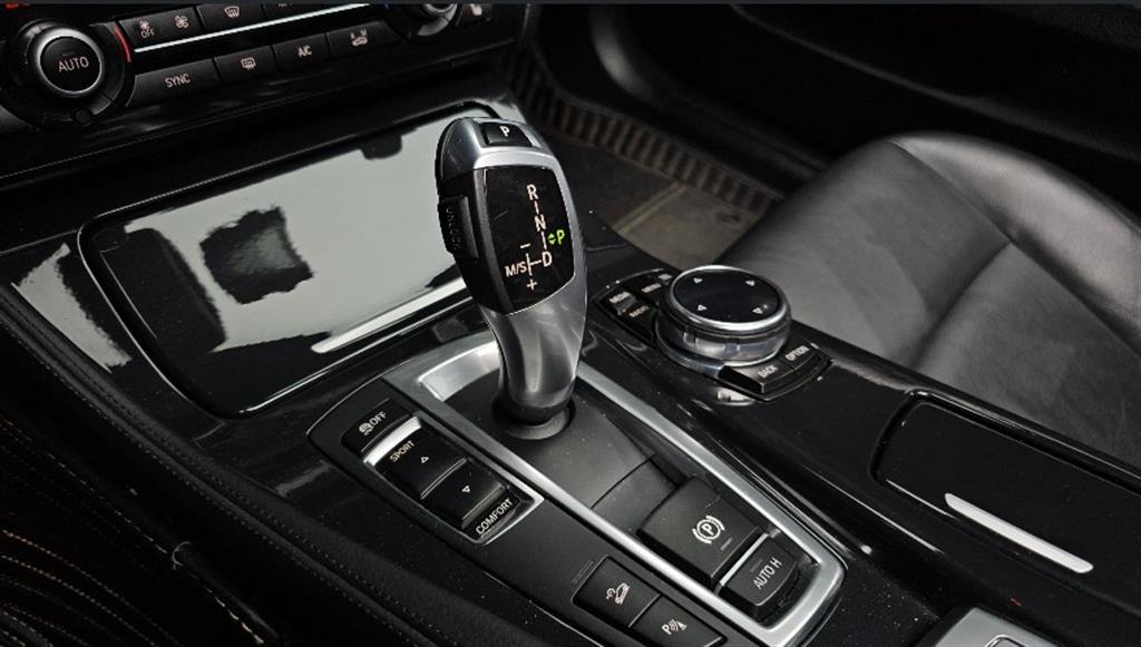 BMW 5 Series - Vista 8