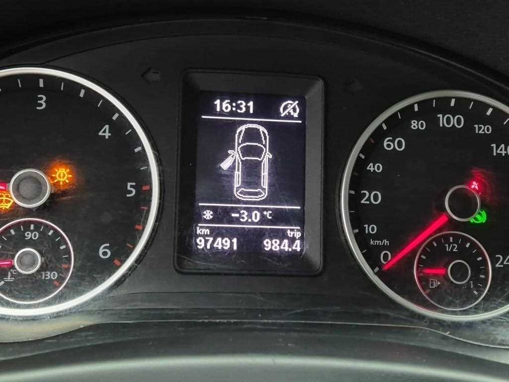 Volkswagen Tiguan - Vista 6